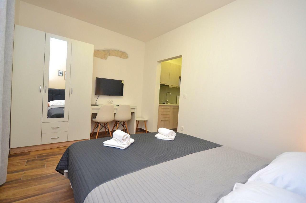 Stella Apartments Novigrad Istria Eksteriør bilde